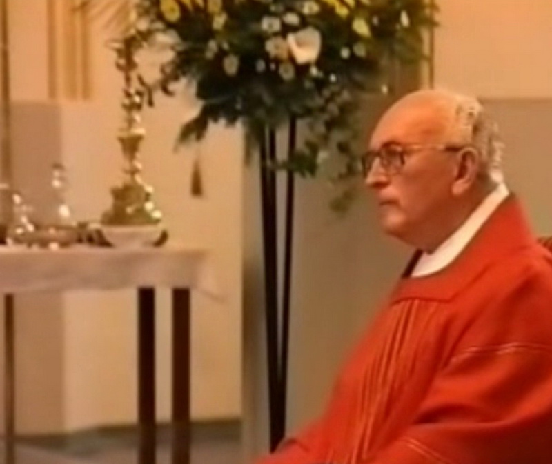 Pastor vd Brand 40 jaar priester