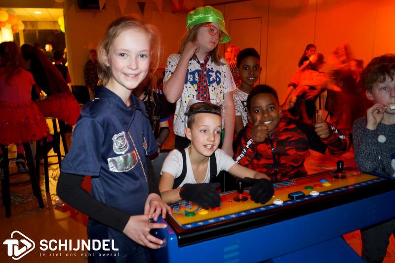 carnavalzwengel01