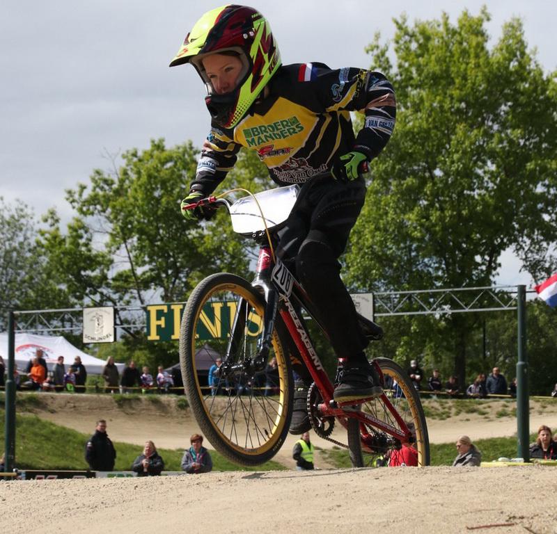BMXronde2foto01uitsnee