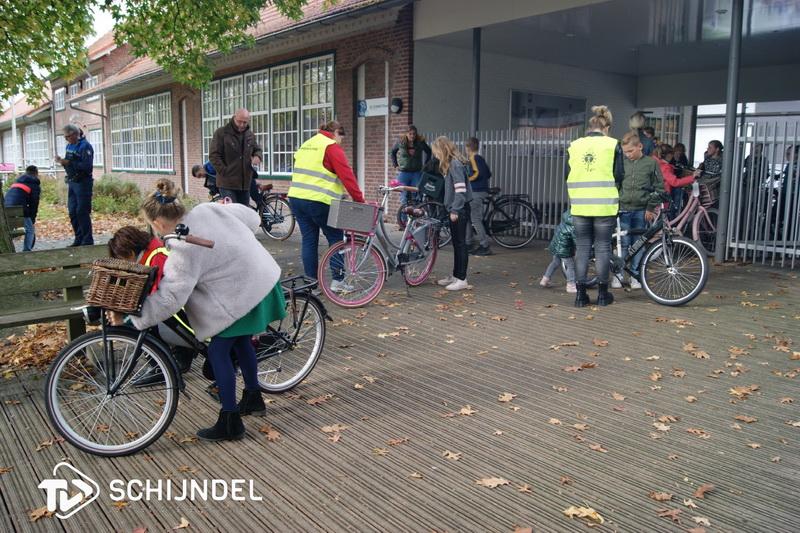 Fietsverlichting05Hoevenbraakokt2019
